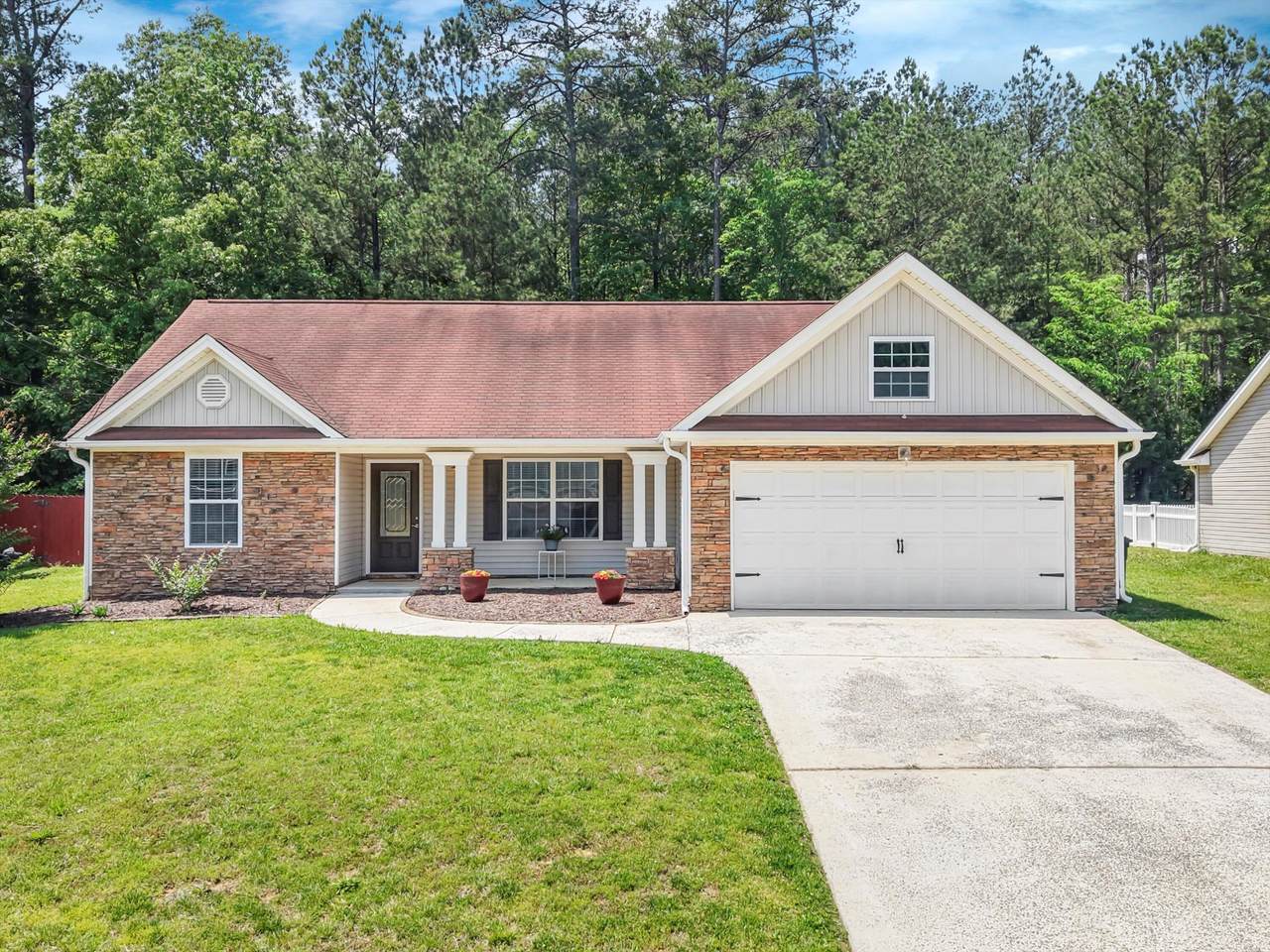 1038 Colony Circle - Photo 1