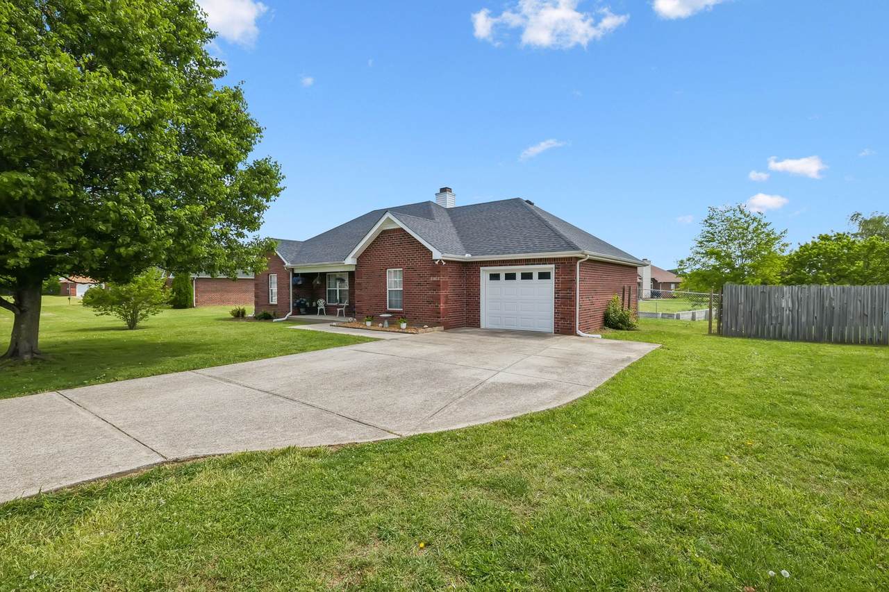 https://bt-photos.global.ssl.fastly.net/nashville/1280_boomver_2_RTC2864868-1.jpg
