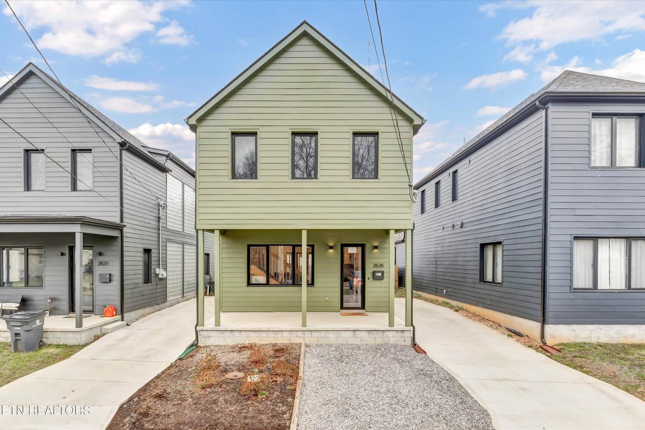 3535 Oswald St - Photo 1