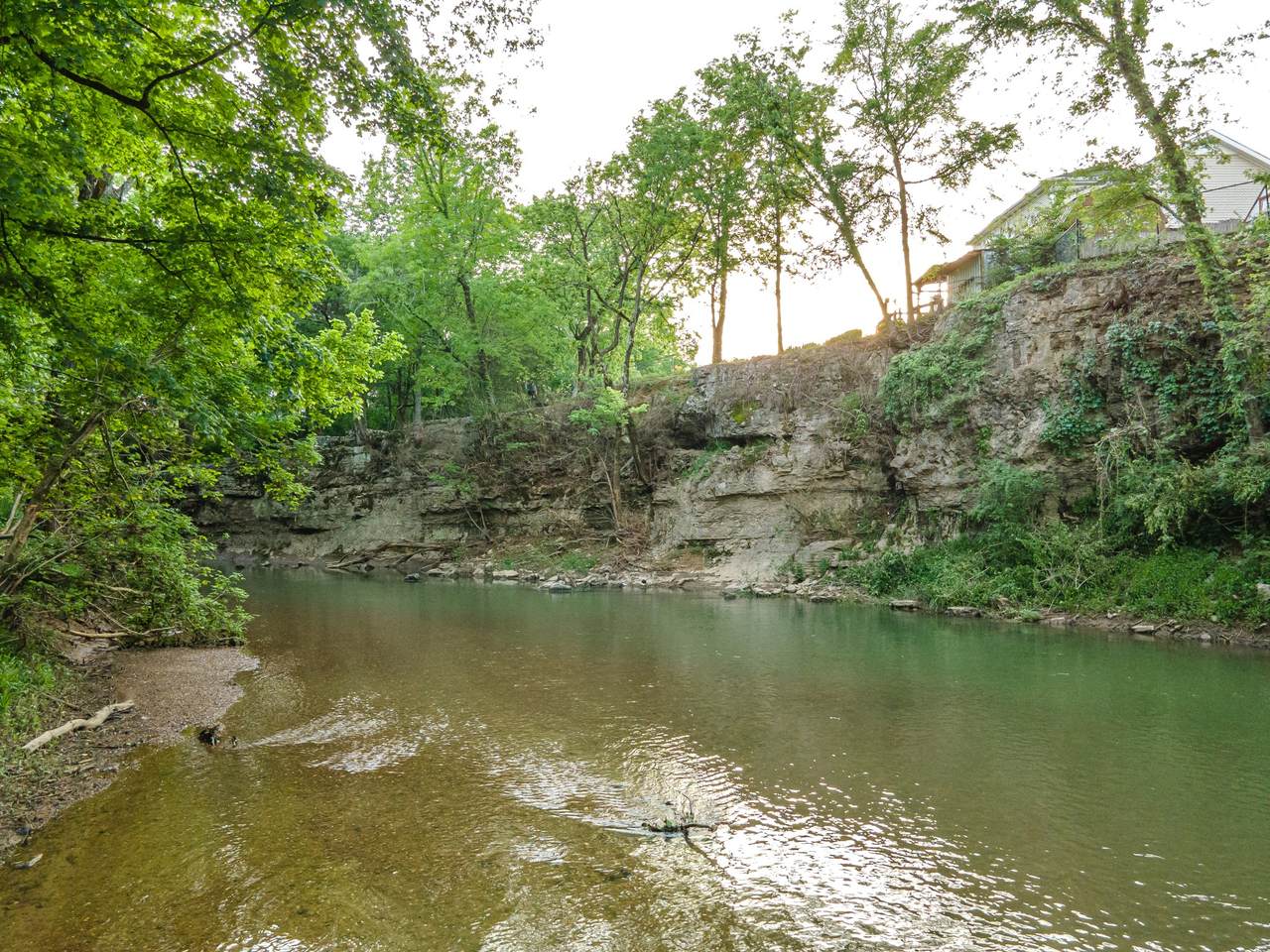 https://bt-photos.global.ssl.fastly.net/nashville/1280_boomver_2_RTC2865191-1.jpg
