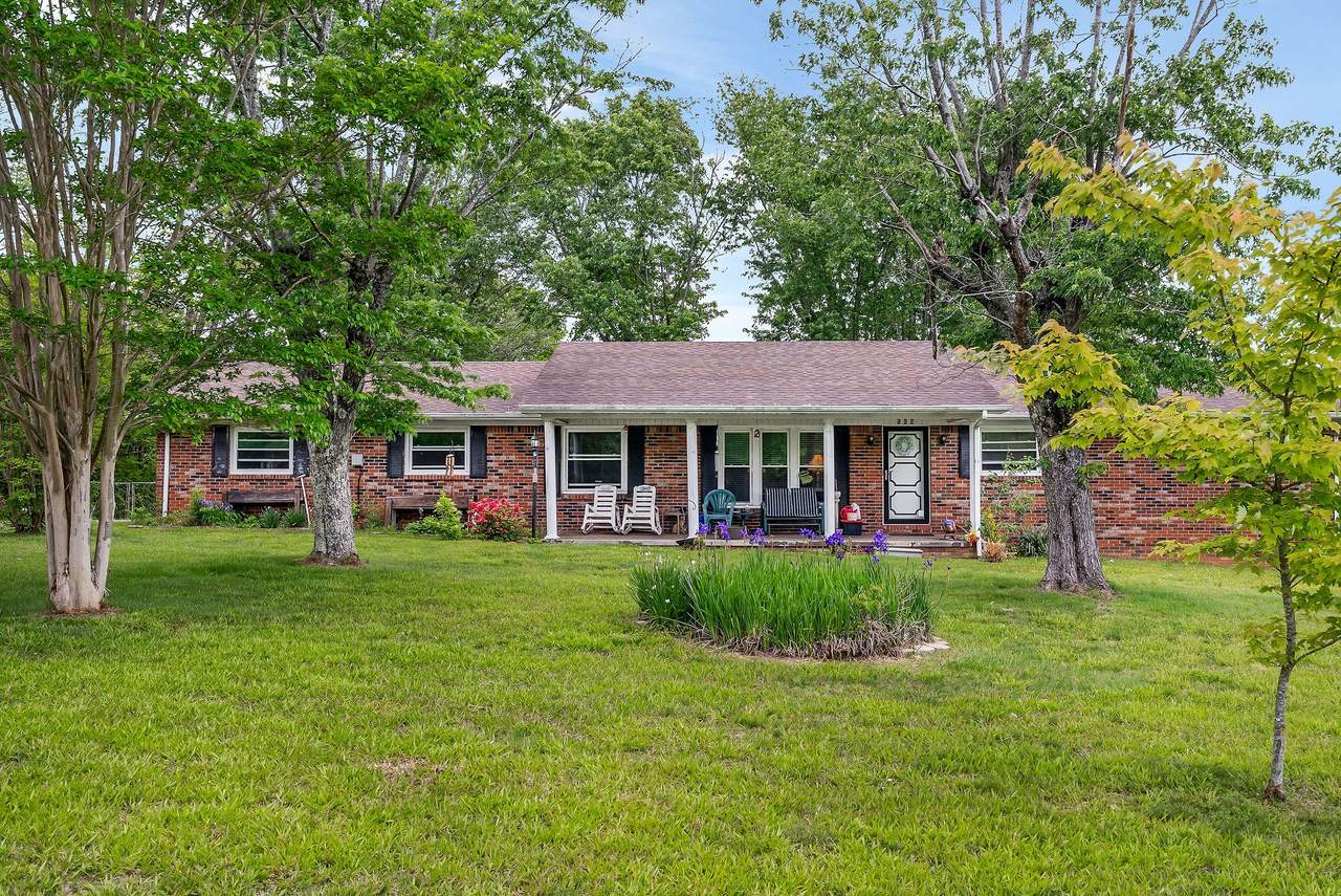 509 1st Ave - Photo 1