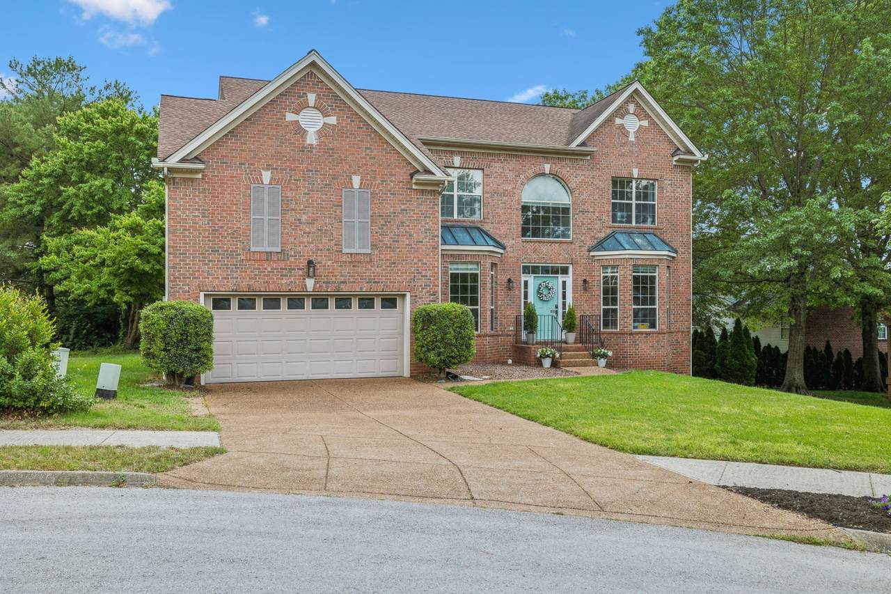104 Drayton Ct - Photo 1
