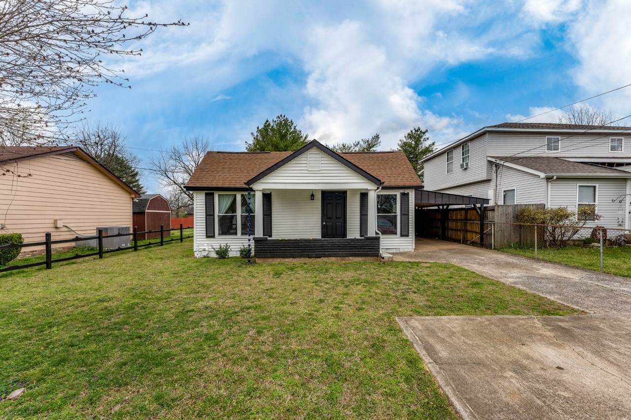 212A Mcarthur Dr - Photo 1