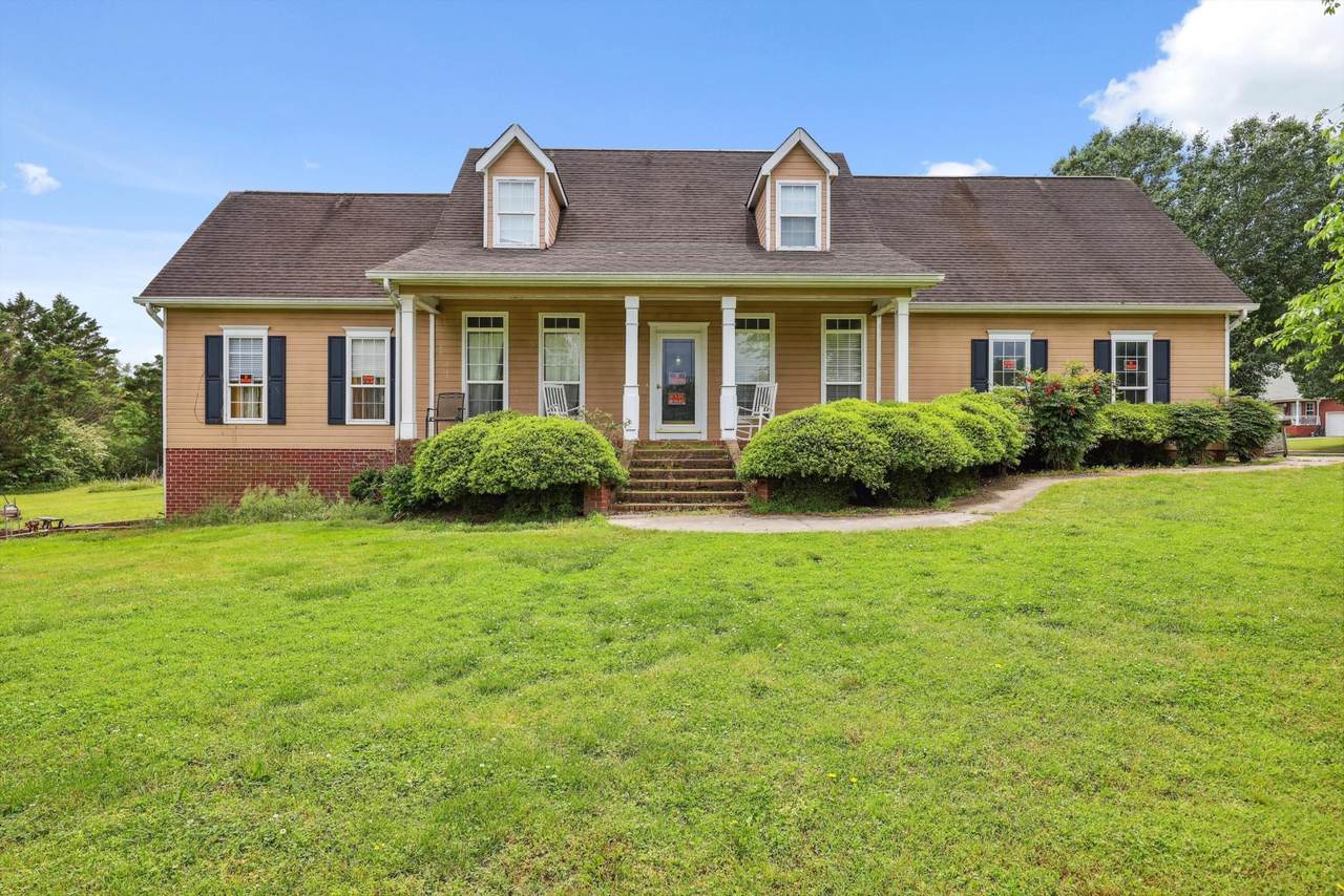 101 Golden Oaks Drive - Photo 1