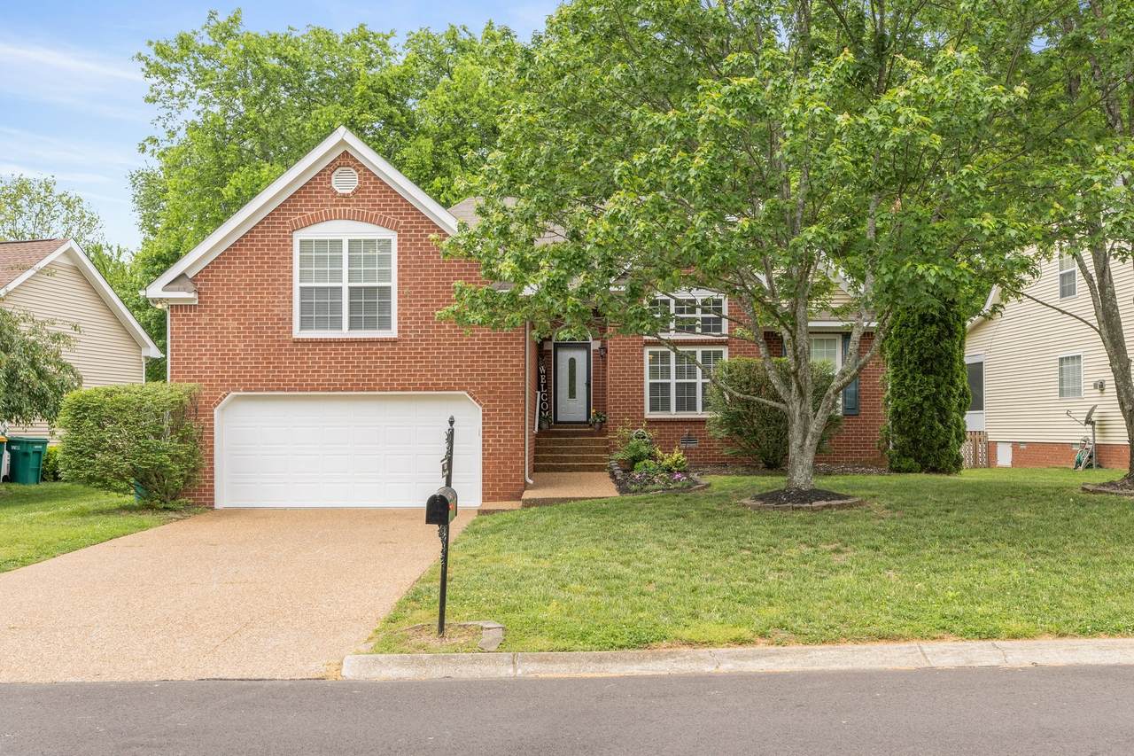 1038 Watauga Ct - Photo 1