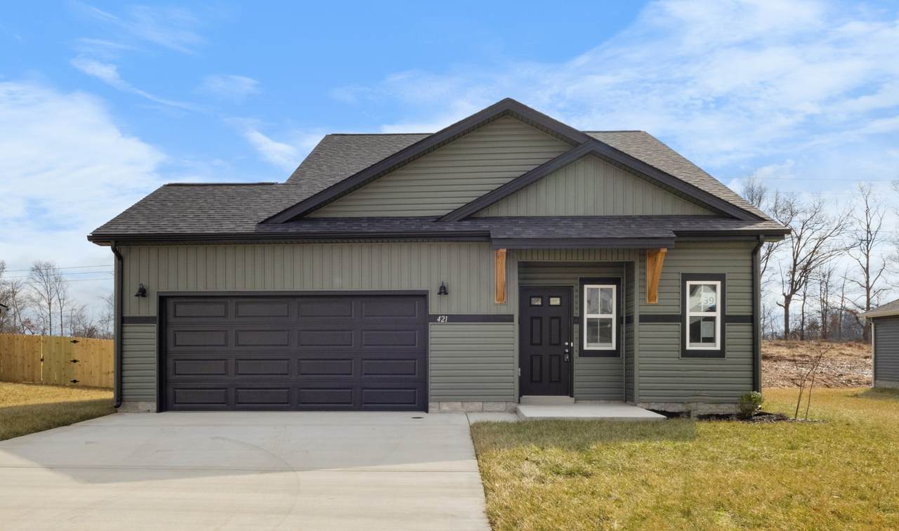 493 Herman Dr - Photo 1