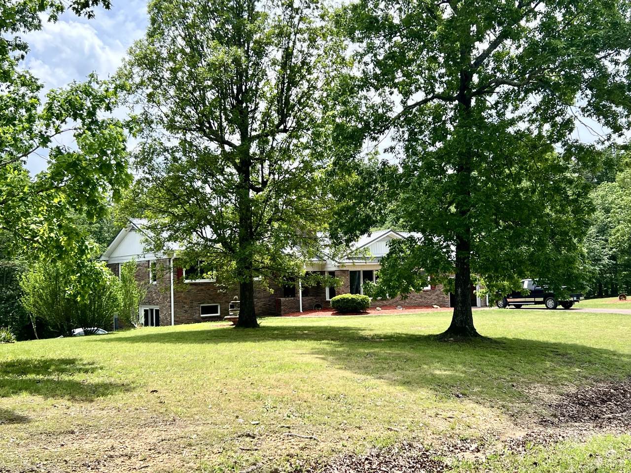 https://bt-photos.global.ssl.fastly.net/nashville/1280_boomver_2_RTC2867113-1.jpg