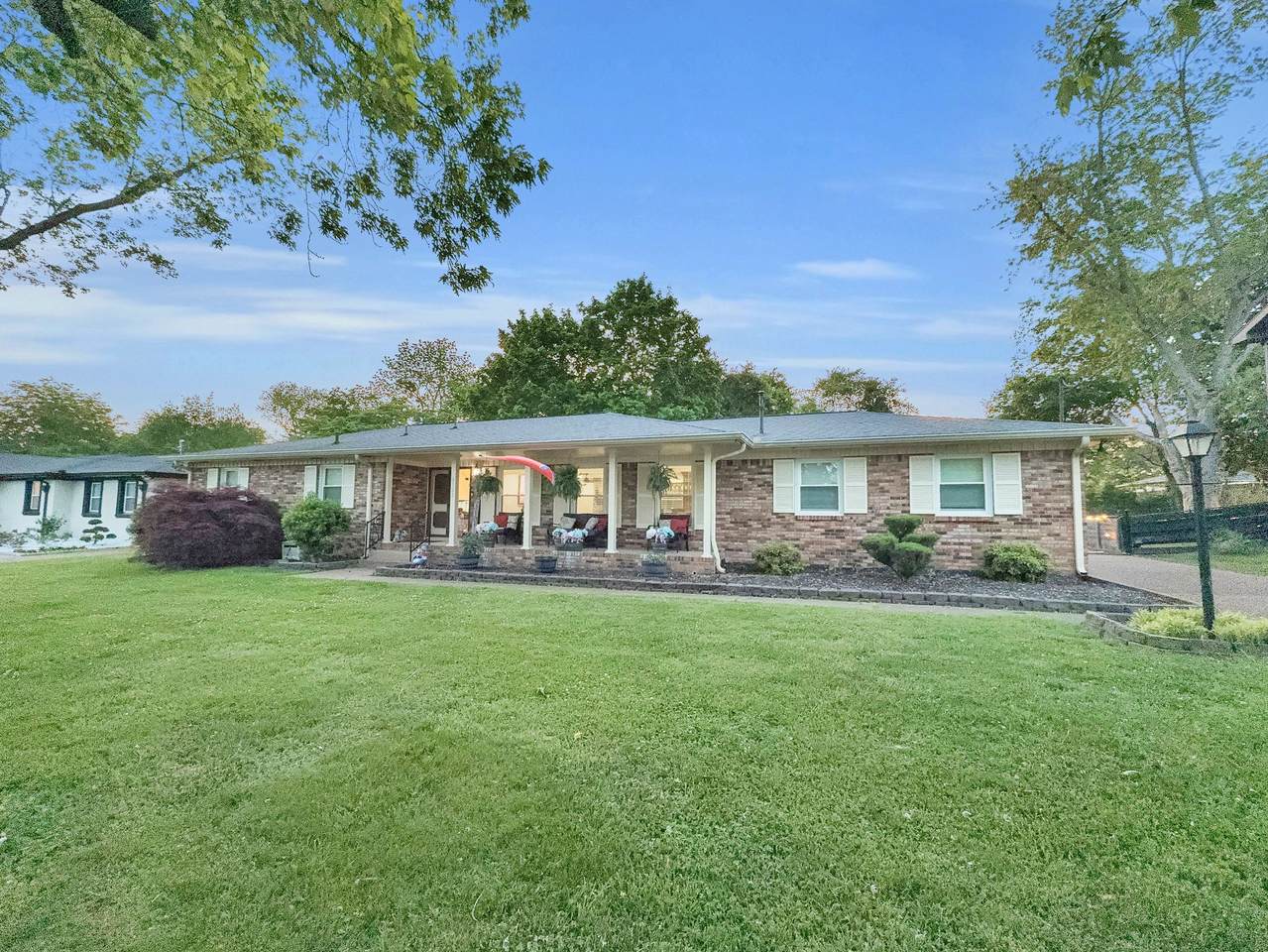 4522 Baton Rouge Dr - Photo 1