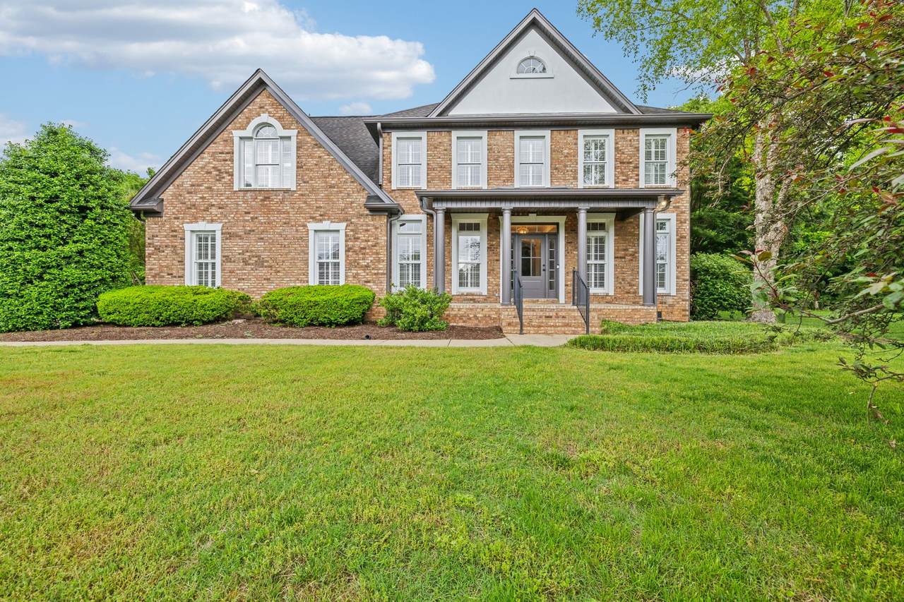 1207 Mullberry Ct - Photo 1