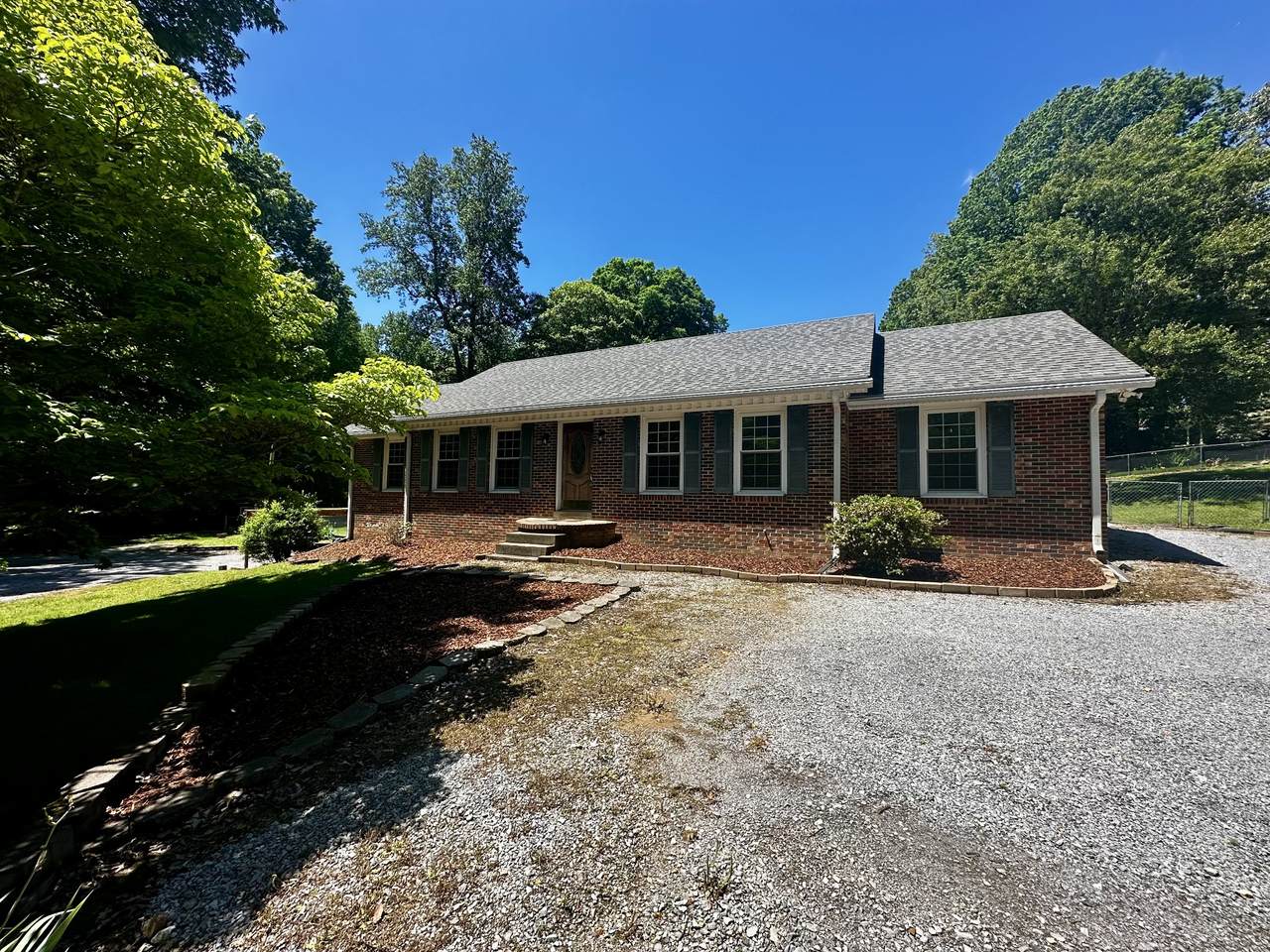 1026 Highland Dr - Photo 1