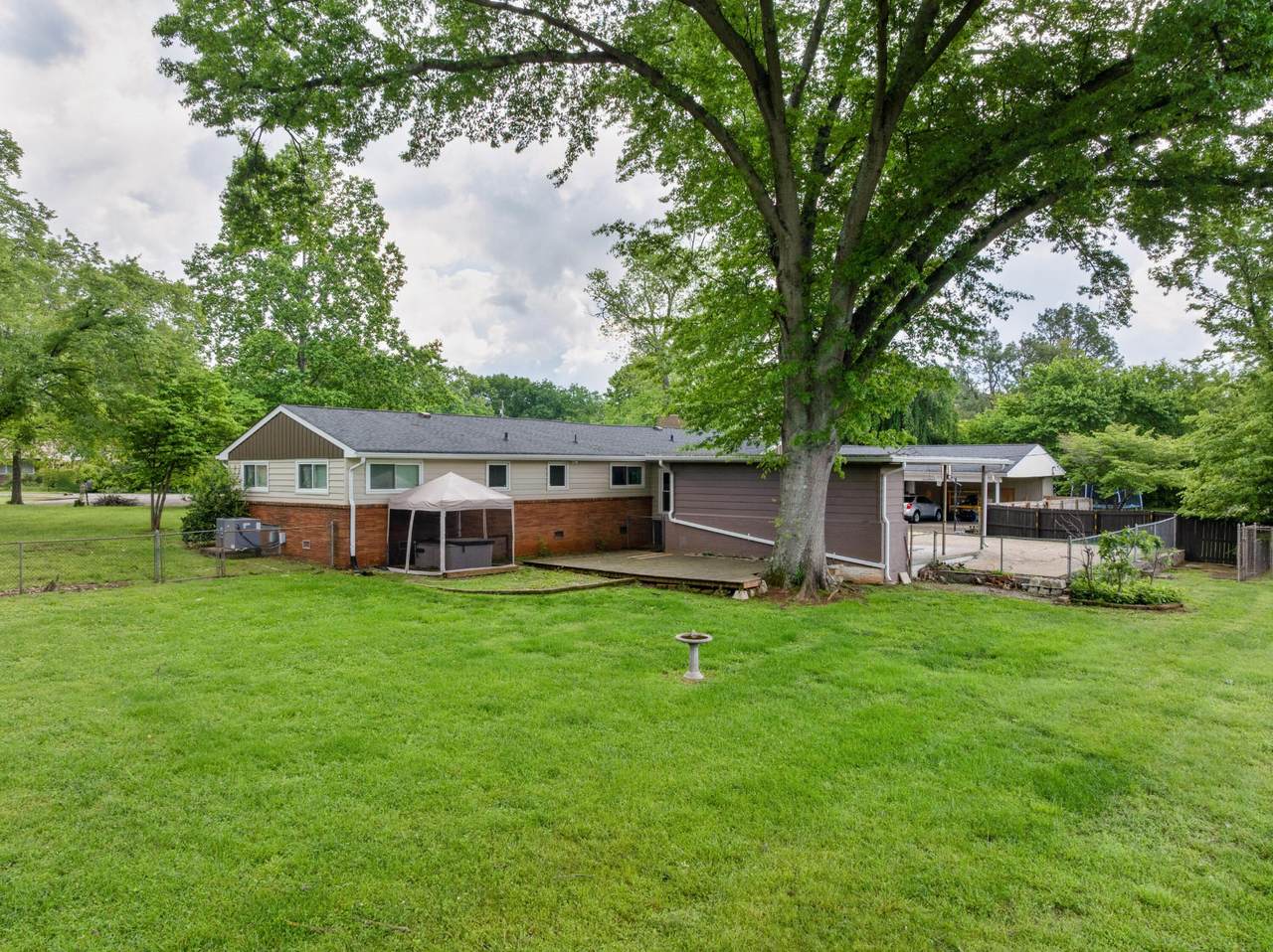 https://bt-photos.global.ssl.fastly.net/nashville/1280_boomver_2_RTC2867495-1.jpg