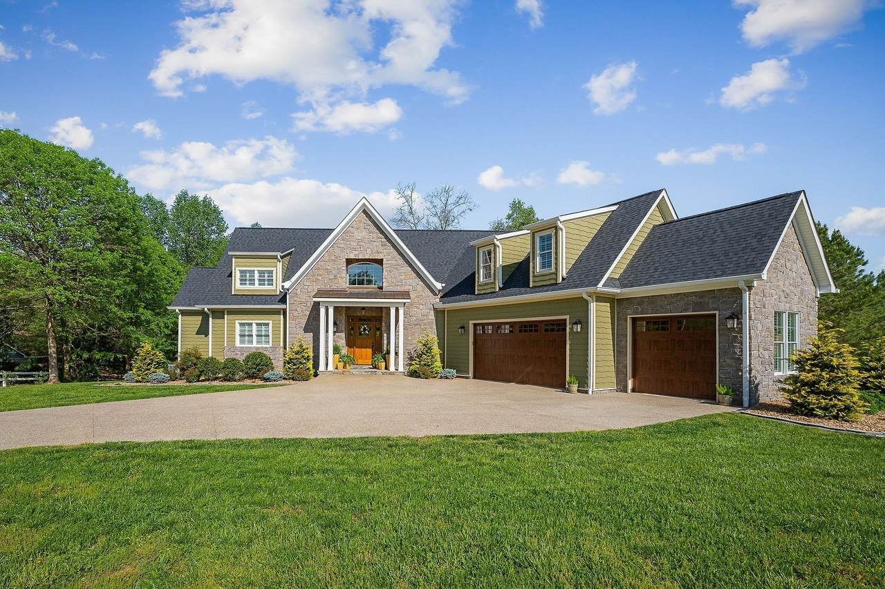 17 Admiral Ln - Photo 1