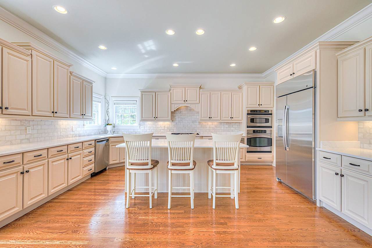 306 Battery Ct - Photo 1