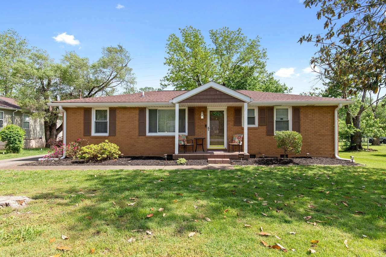 3227 W Hamilton Ave - Photo 1