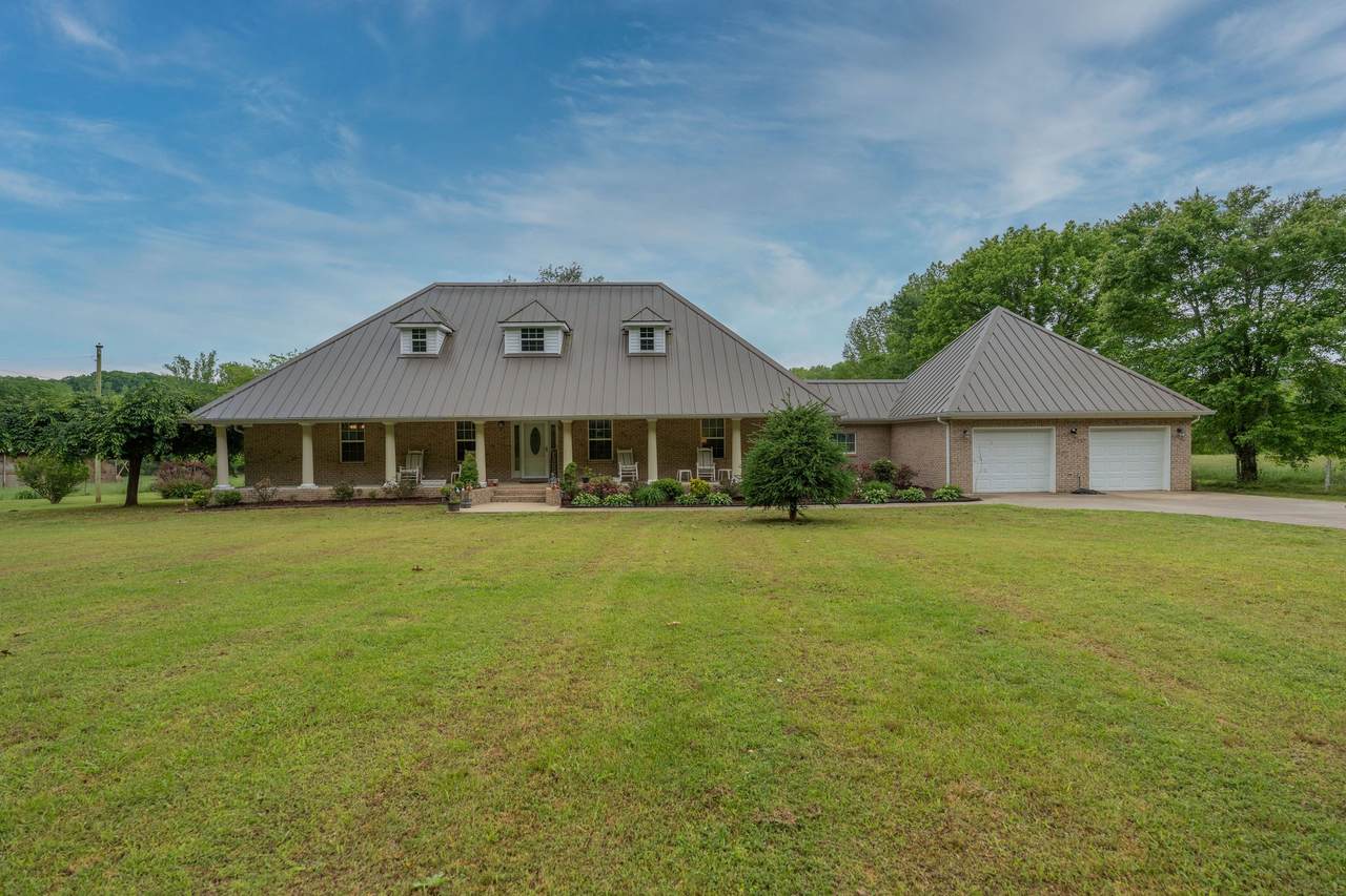8276 Middle Butler Rd - Photo 1