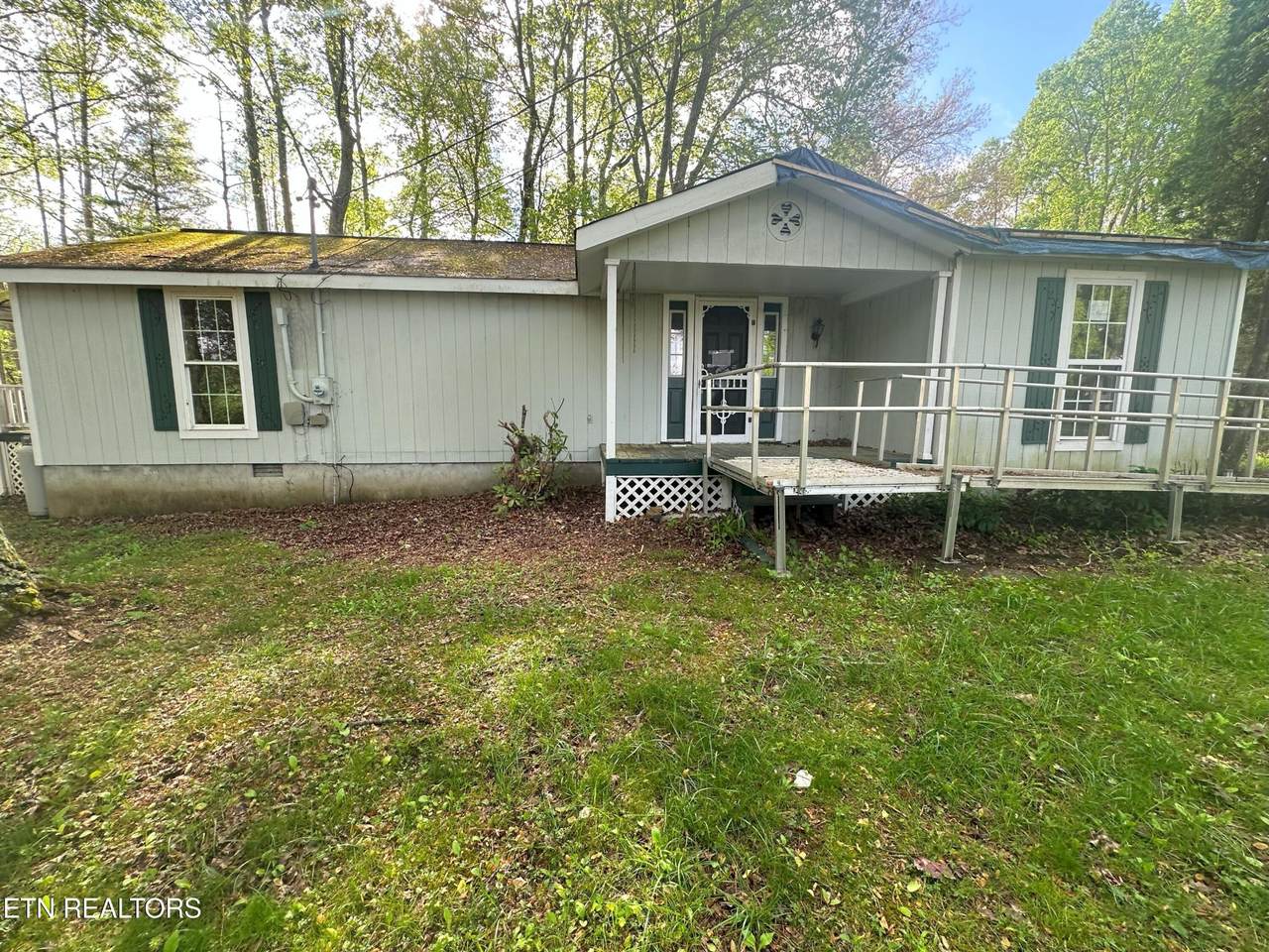 1028 Kennedy Rd - Photo 1
