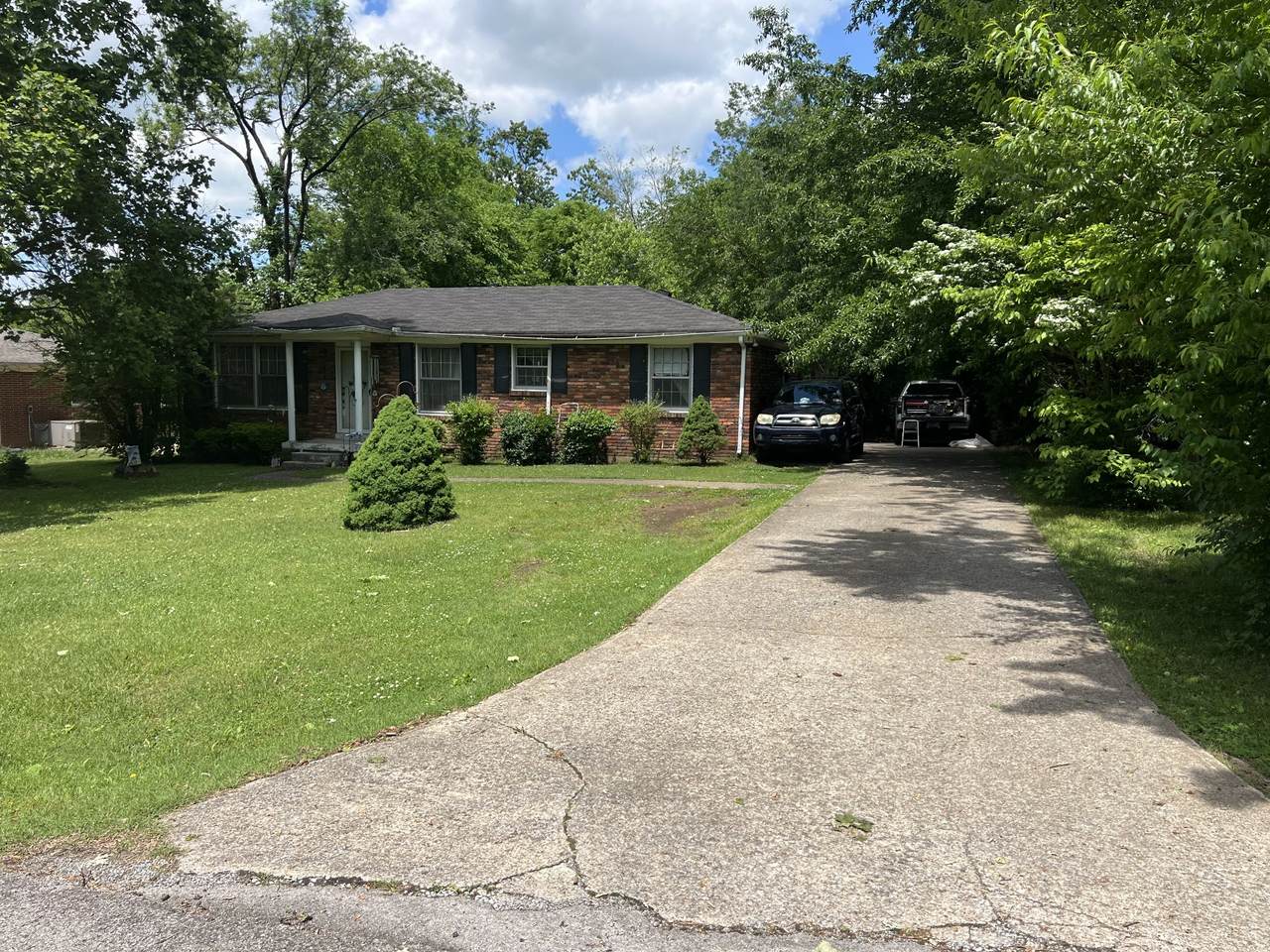 https://bt-photos.global.ssl.fastly.net/nashville/1280_boomver_2_RTC2868394-1.jpg