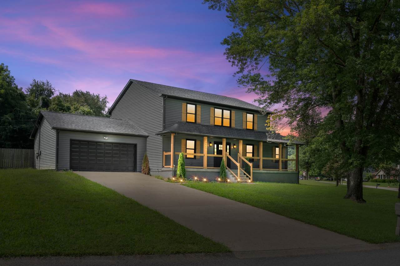 3425 Clearwater Dr - Photo 1