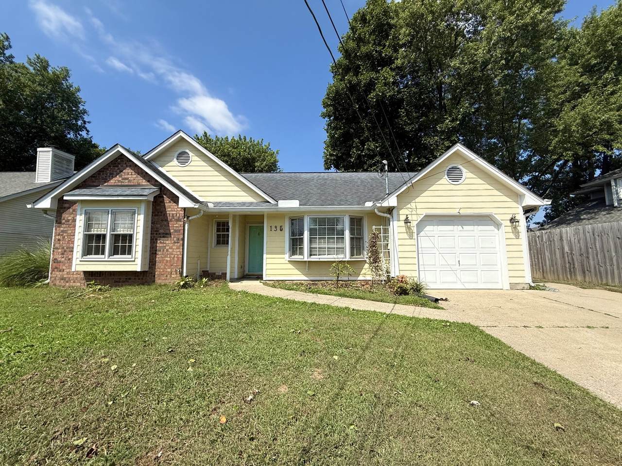 135 Southern Trce - Photo 1