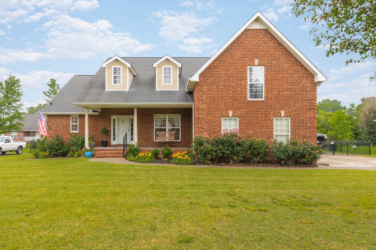505 Ellie Lee Dr - Photo 1