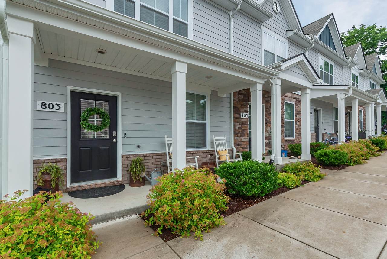 803 Dallas Dr - Photo 1