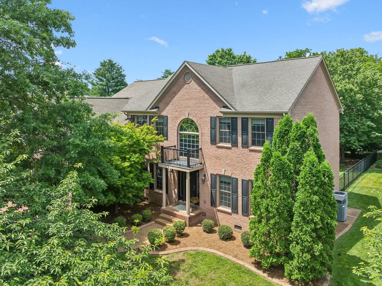 625 Ploughmans Bend Dr - Photo 1