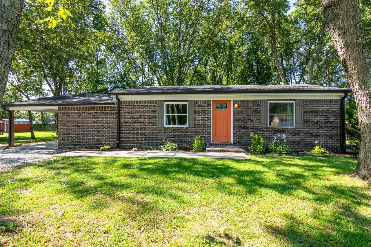 349 Dawn Dr - Photo 1