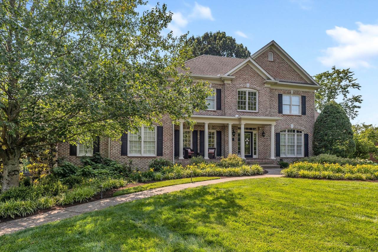 https://bt-photos.global.ssl.fastly.net/nashville/1280_boomver_2_RTC2907007-1.jpg