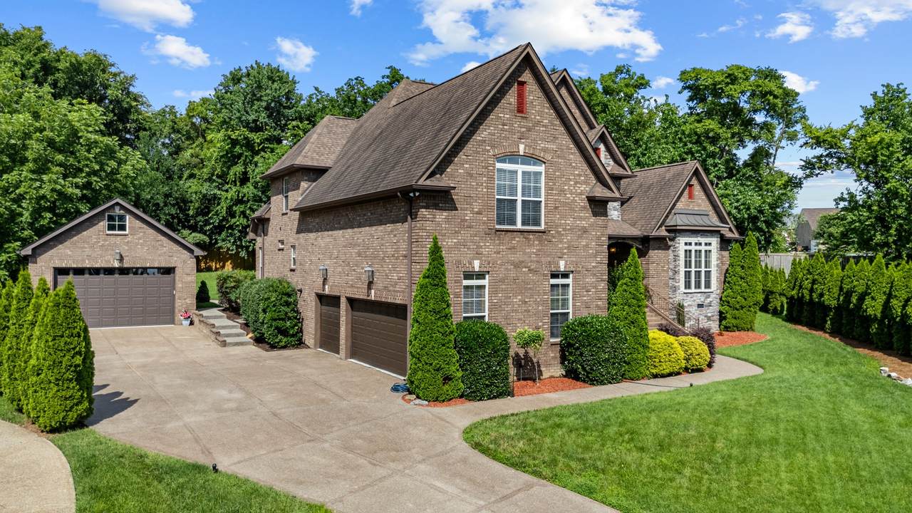 https://bt-photos.global.ssl.fastly.net/nashville/1280_boomver_2_RTC2907476-1.jpg