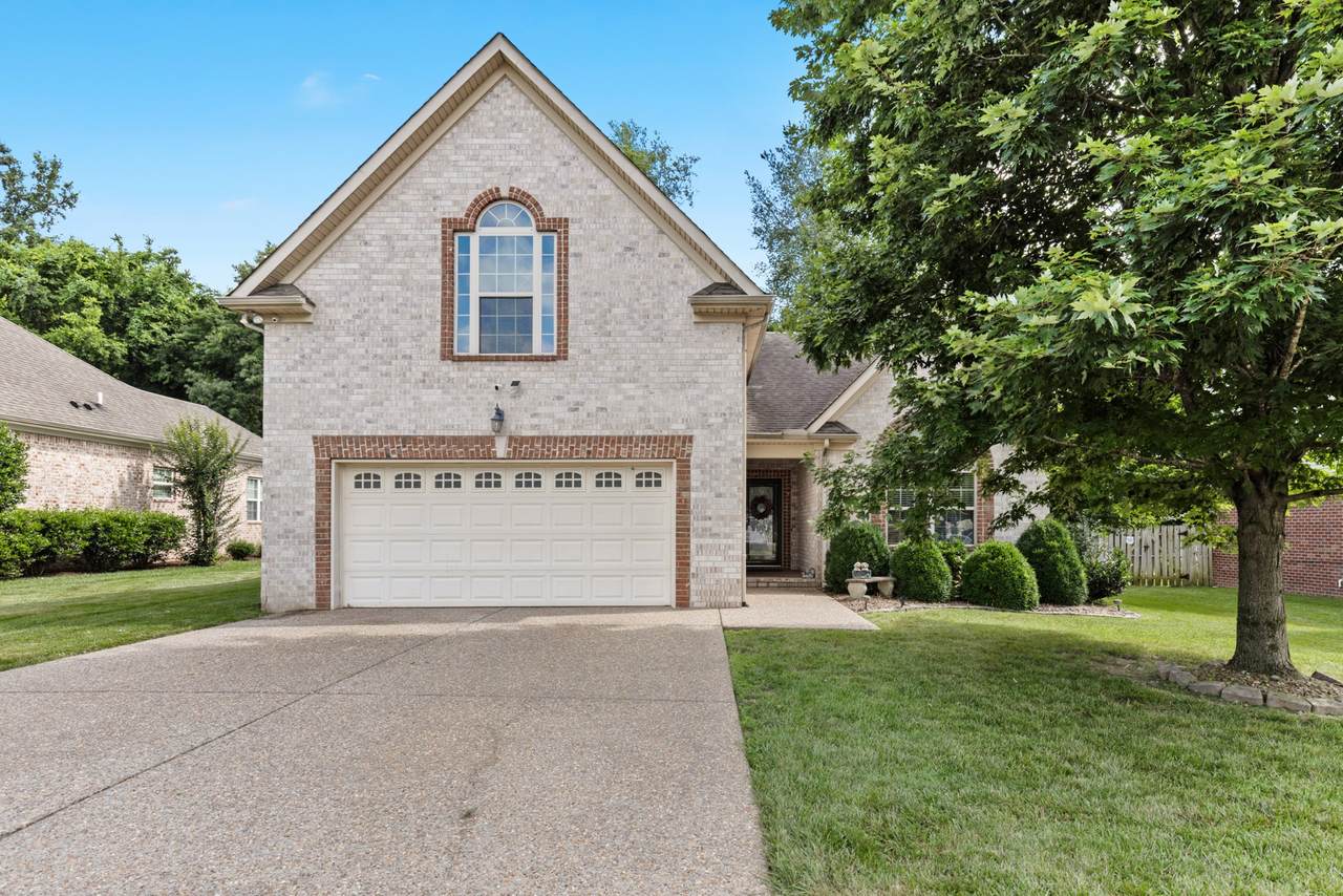 625 Smoky Mountains Dr - Photo 1
