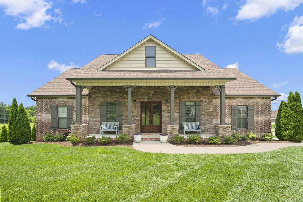 101 Wind Wood Dr - Photo 1