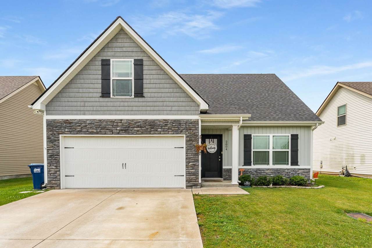 2804 Valley Farms Dr - Photo 1
