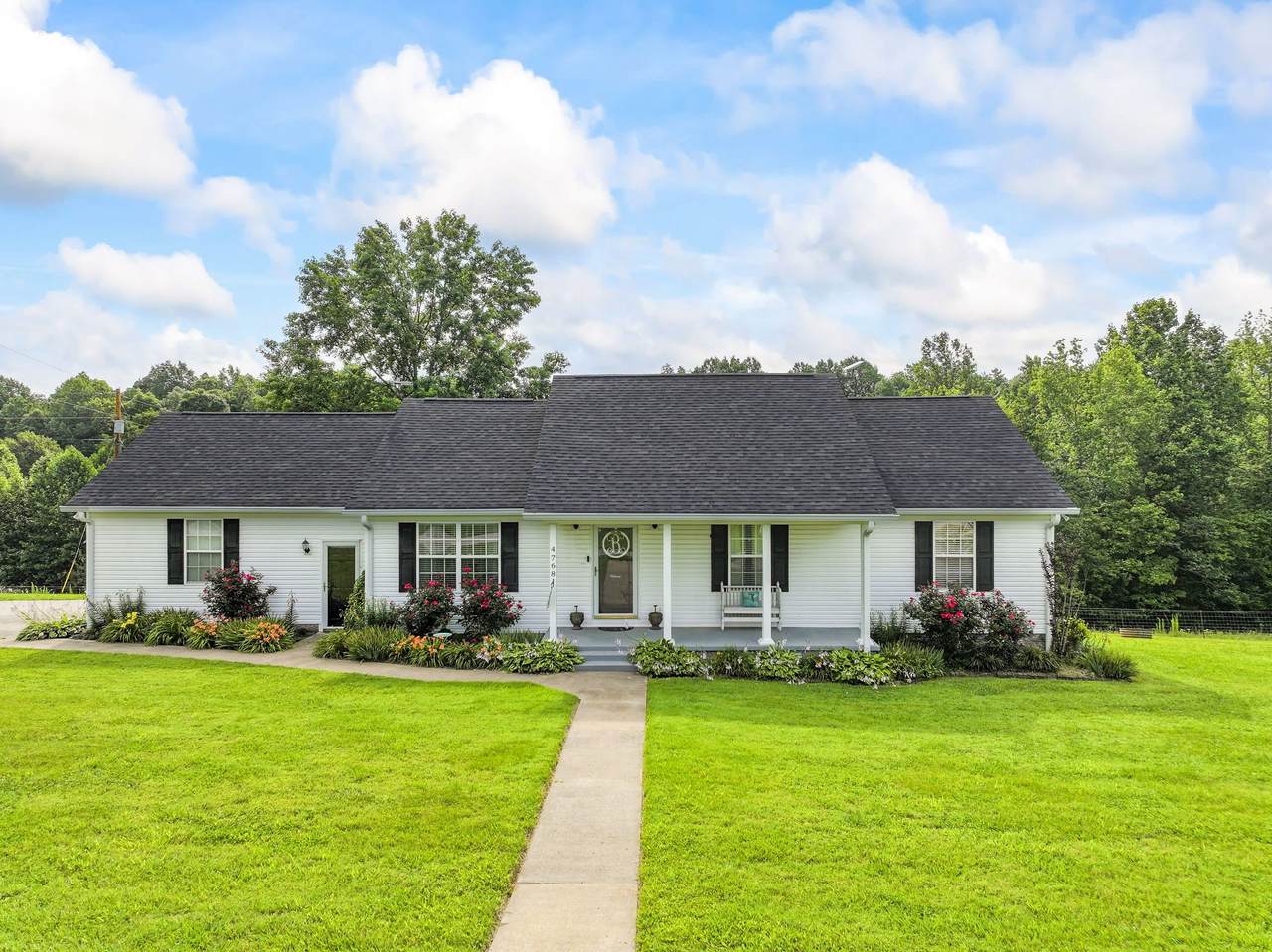 4768 Lewisburg Hwy - Photo 1