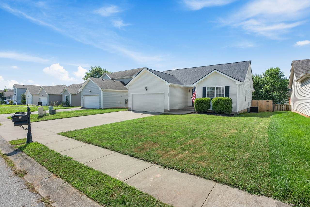 508 Oakmont Dr - Photo 1