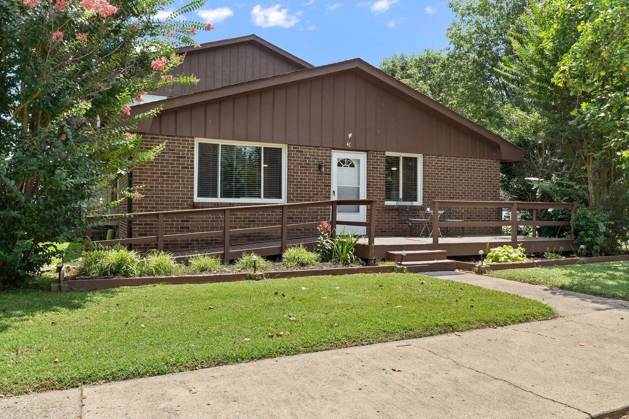 250 Donna Dr - Photo 1