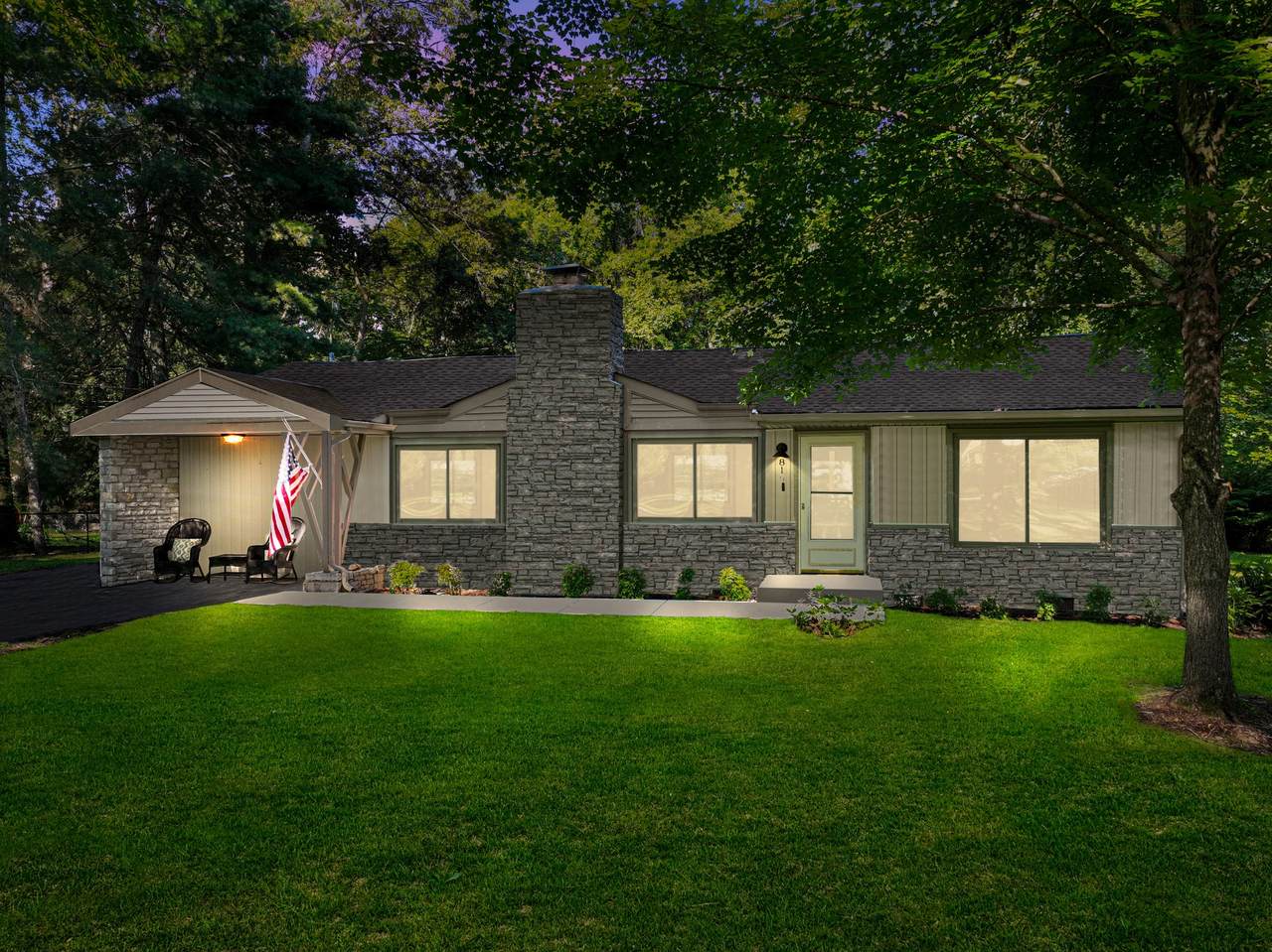 816 Westwood Dr - Photo 1
