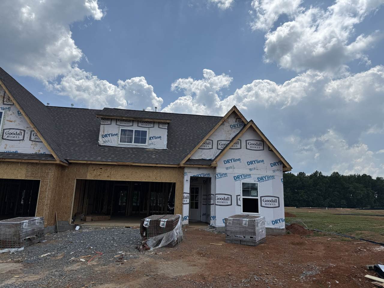 109 Yuma Lane - Photo 1