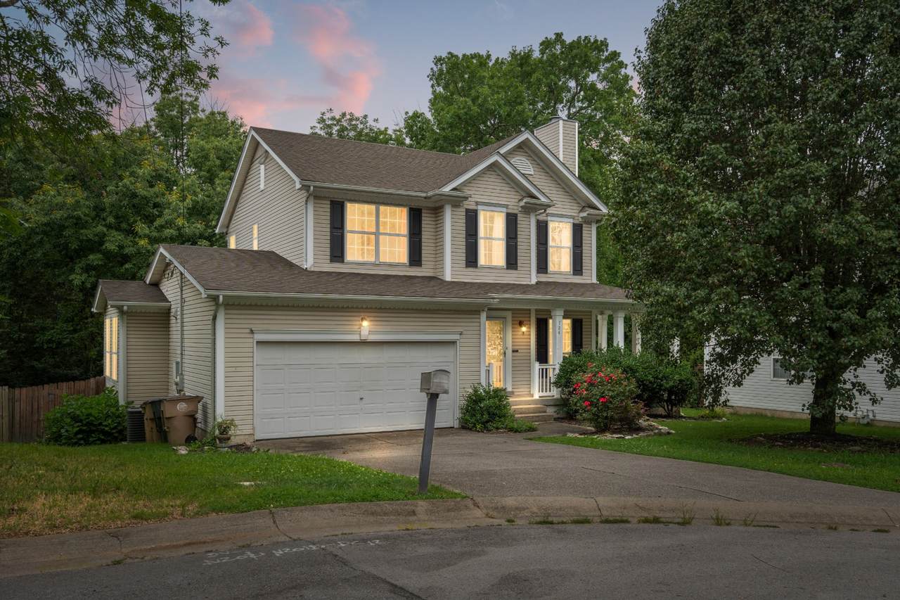 724 Ansley Ct - Photo 1