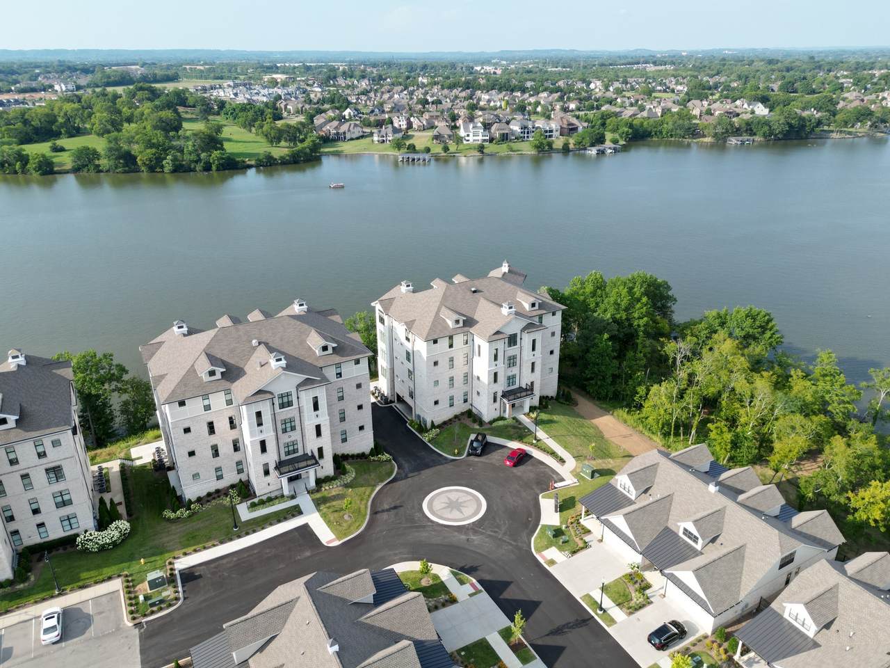 https://bt-photos.global.ssl.fastly.net/nashville/1280_boomver_2_RTC2928509-1.jpg
