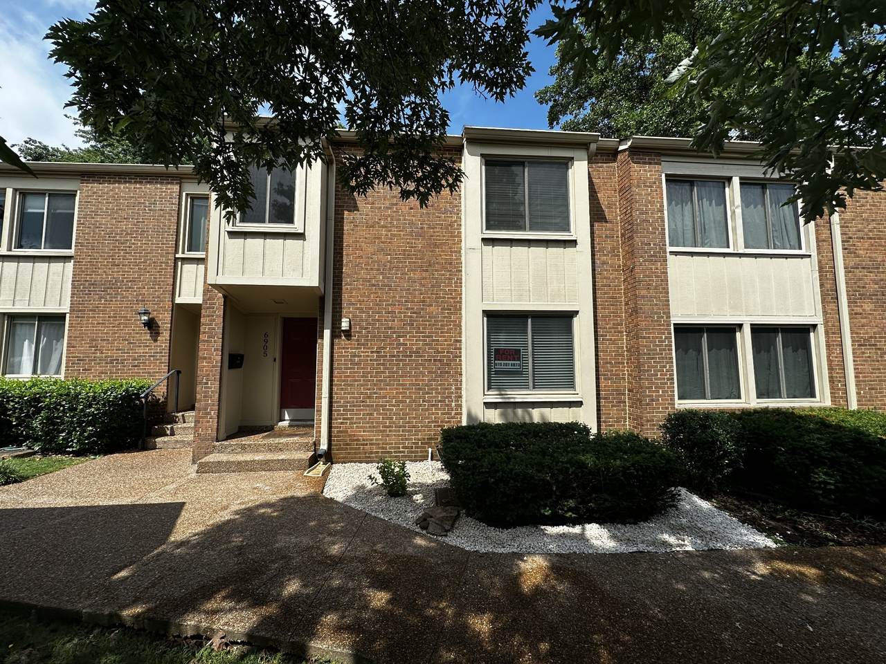 6905 Highland Park Dr - Photo 1