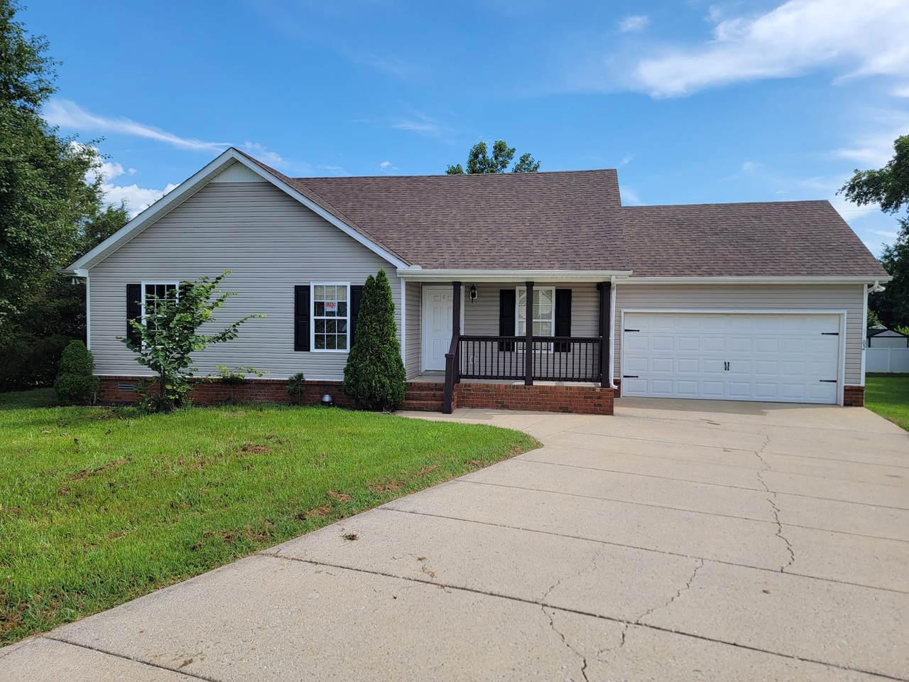5002 Betsy Ann Ave - Photo 1