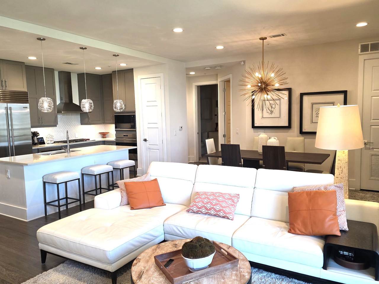 20 Rutledge St - Photo 1