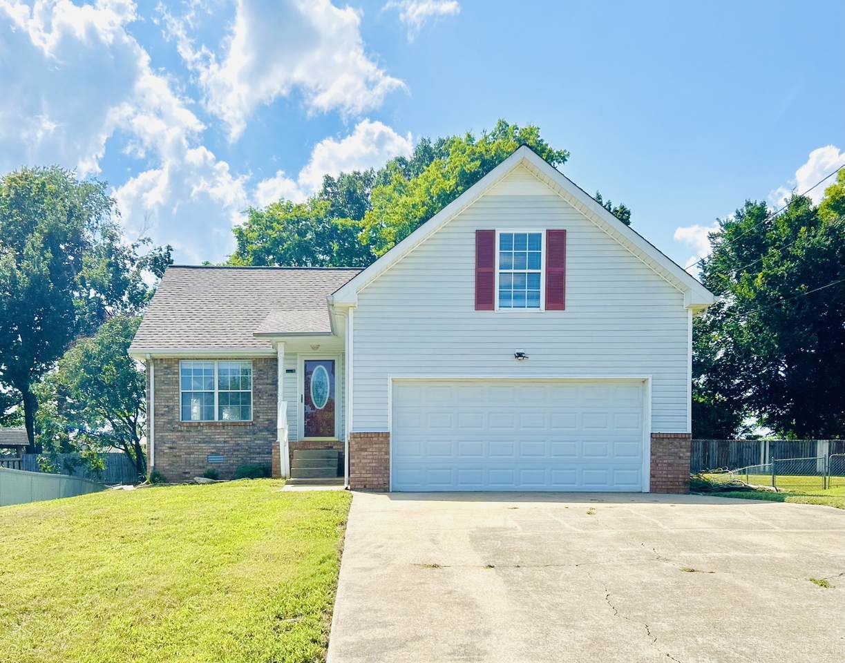 1404 Marla Ct - Photo 1