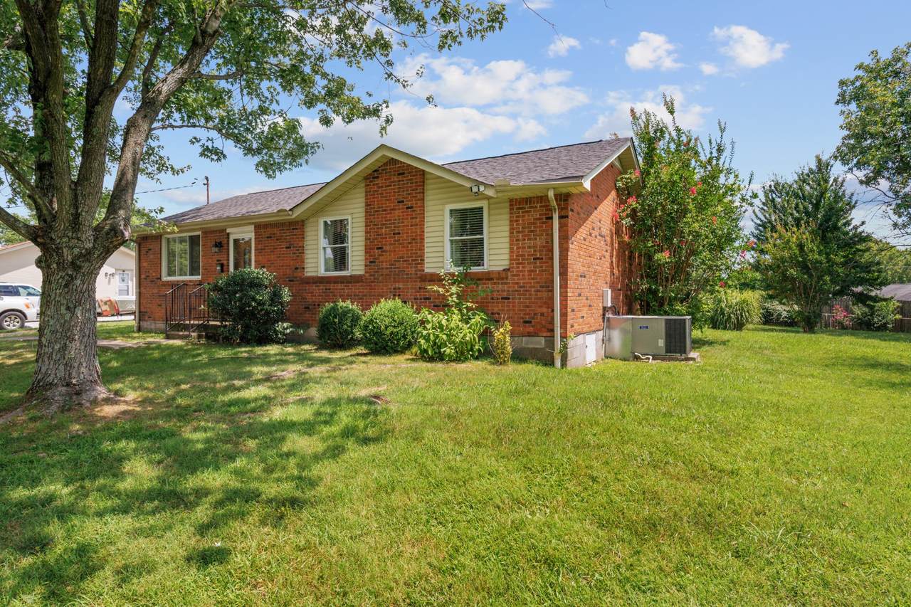 602 Wilkinson Ln - Photo 1
