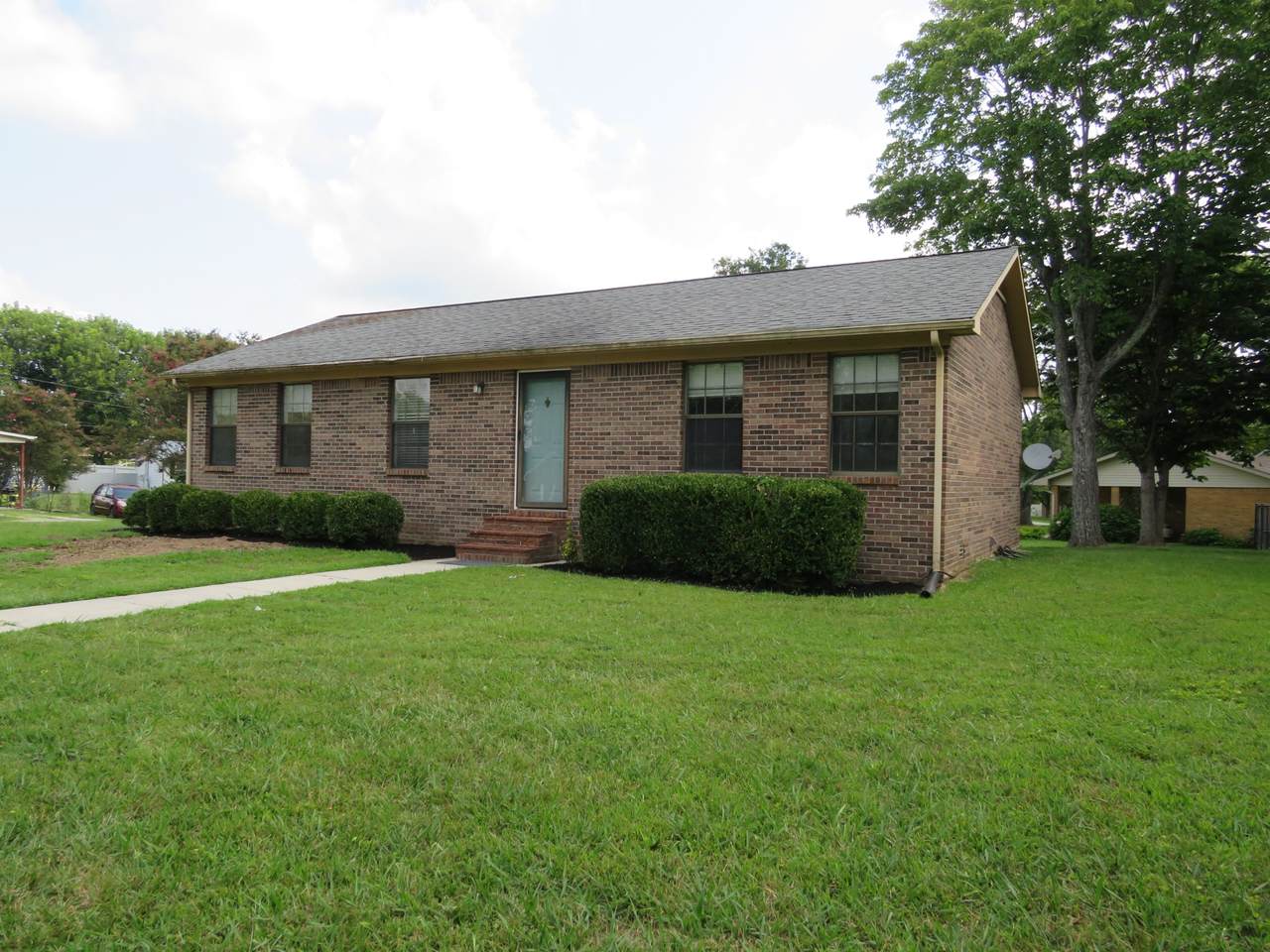 https://bt-photos.global.ssl.fastly.net/nashville/1280_boomver_2_RTC2945457-1.jpg