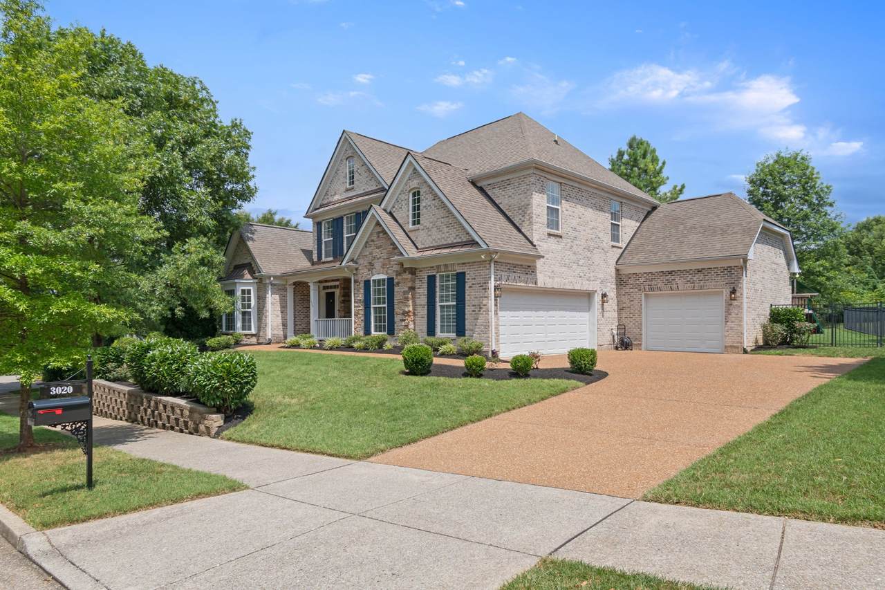 https://bt-photos.global.ssl.fastly.net/nashville/1280_boomver_1_RTC2946027-1.jpg