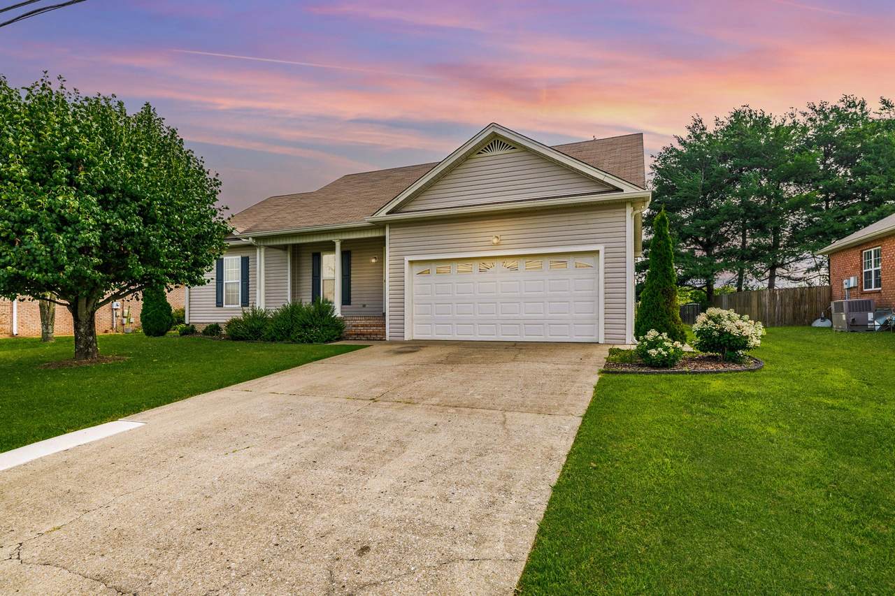 202 Putter Point Dr - Photo 1