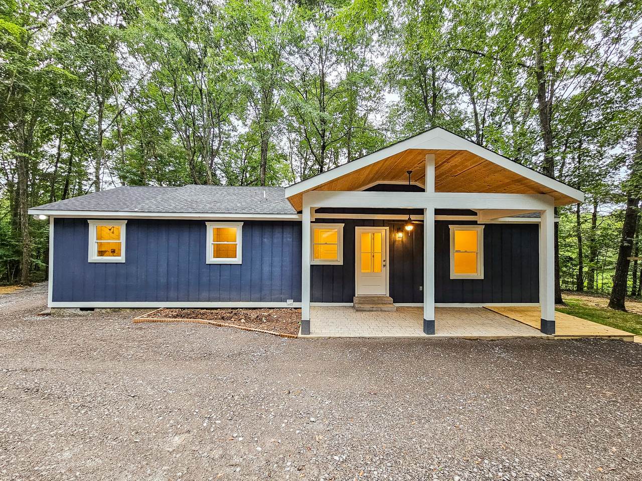 4695 Jones Rd - Photo 1