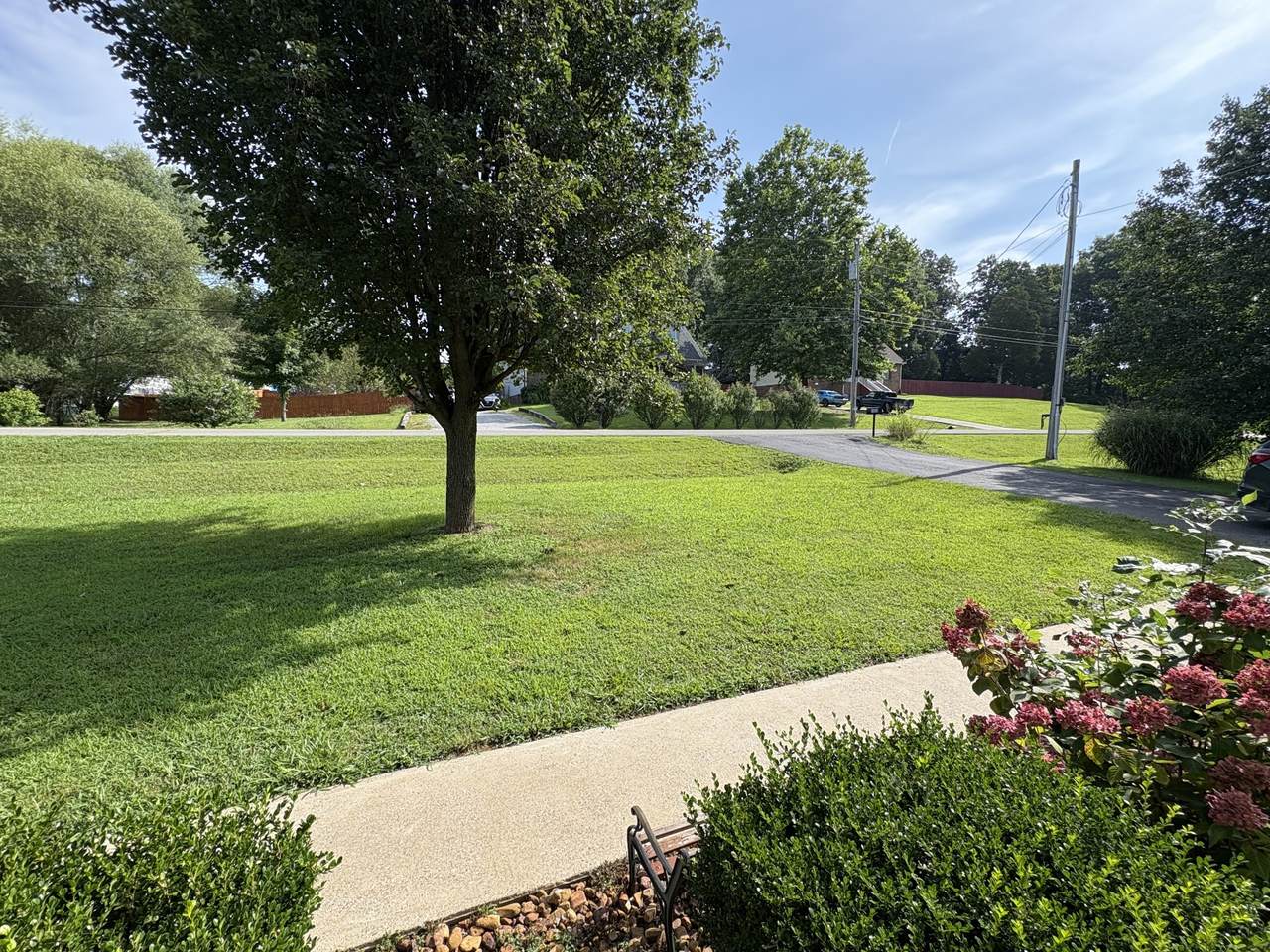 https://bt-photos.global.ssl.fastly.net/nashville/1280_boomver_2_RTC2946225-1.jpg