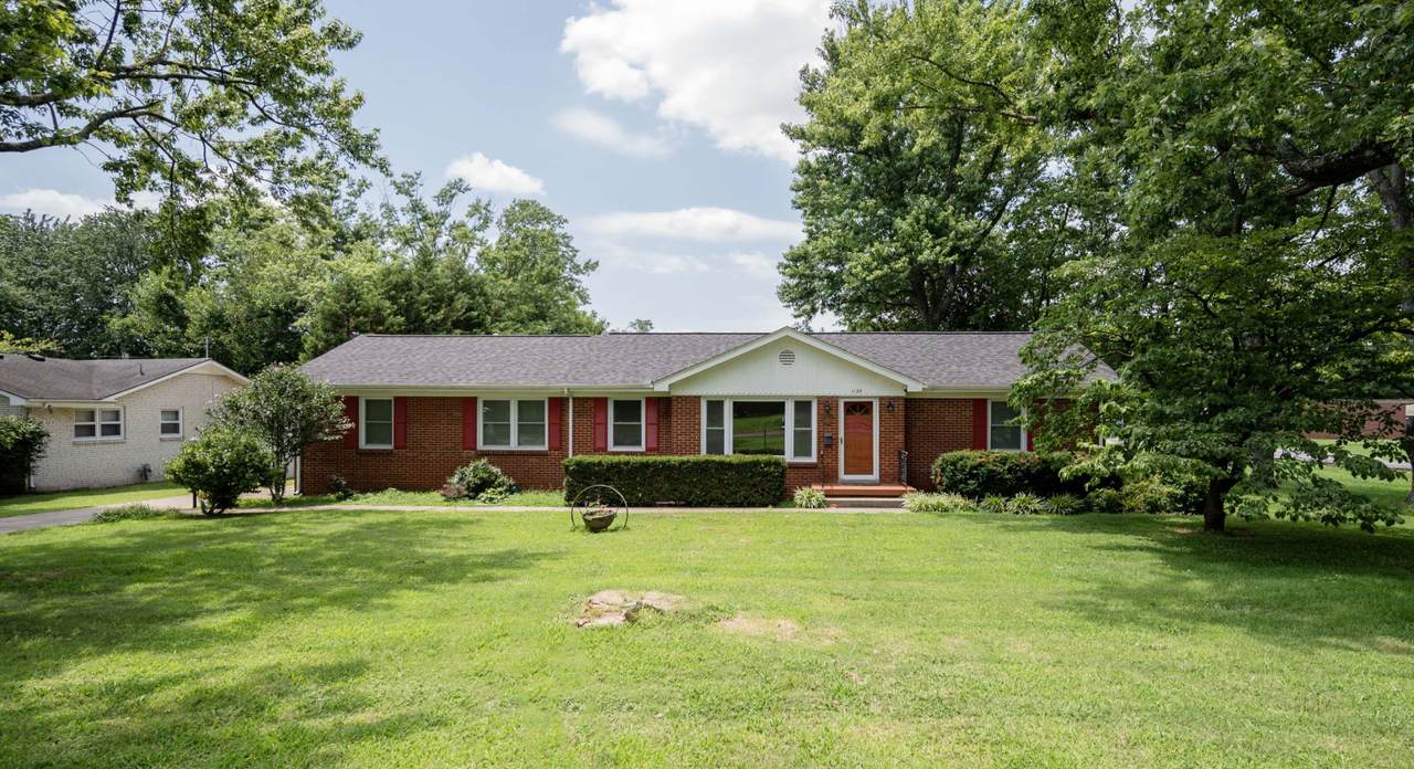 1123 Jones Blvd - Photo 1